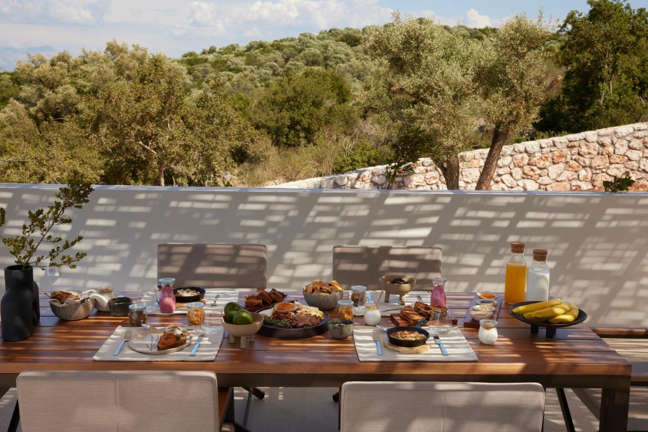 Epiphany Villas Lefkada Tsoukaládhes Eksteriør bilde